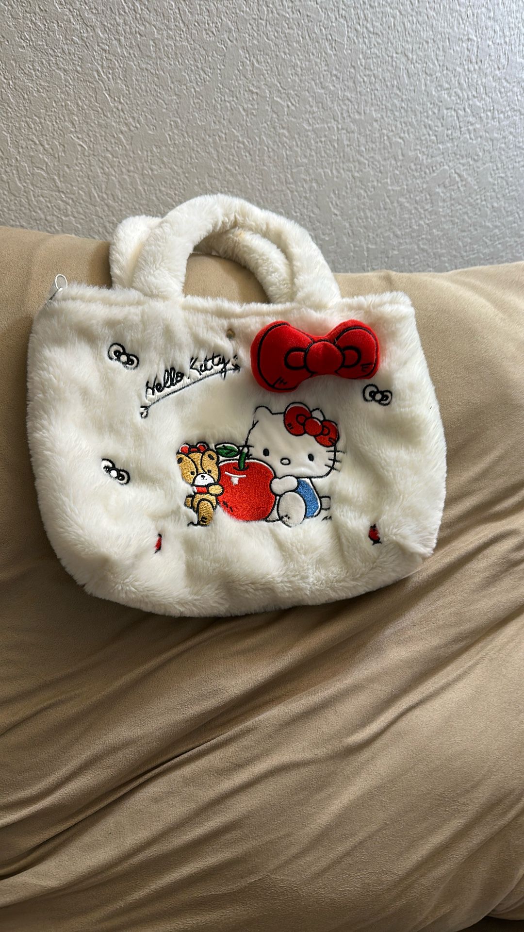 Hello Kitty Purse
