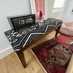 Bench And Ottoman Matching Geometric Fabric 