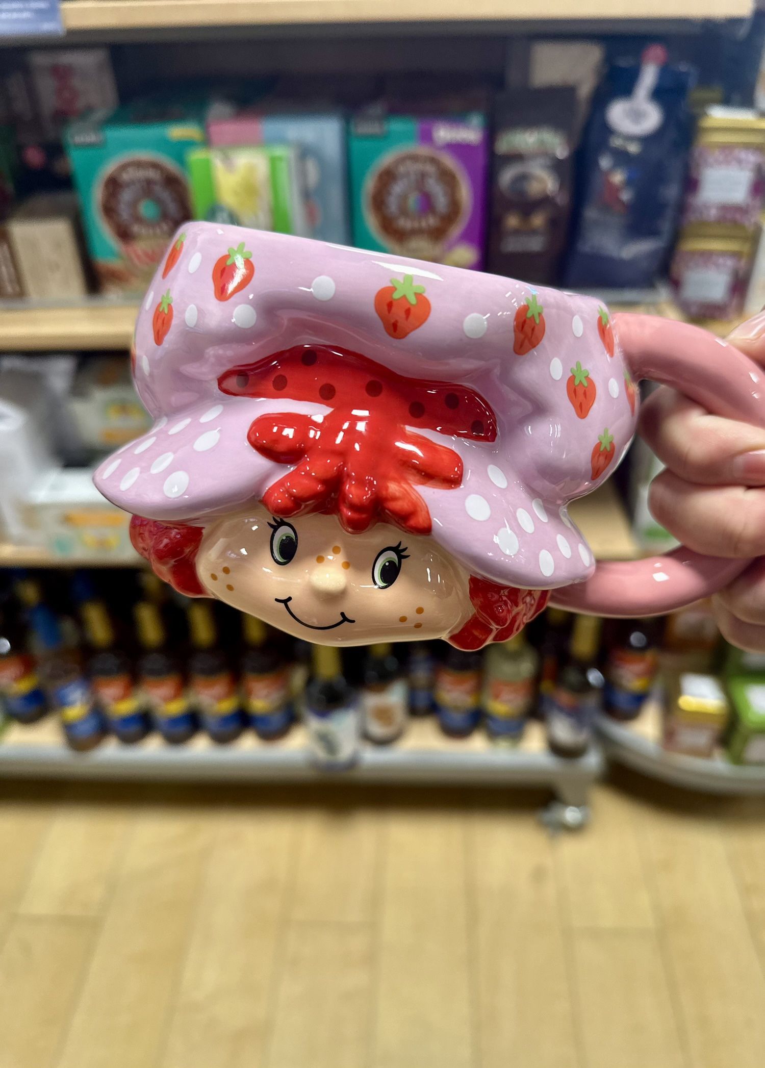 NEW STRAWBERRY SHORTCAKE MUG 