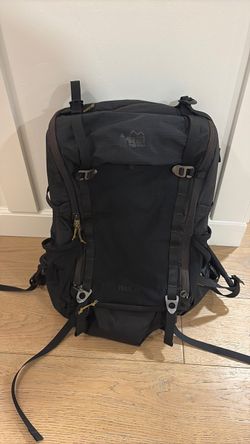 REI coop bag (Trail 40)