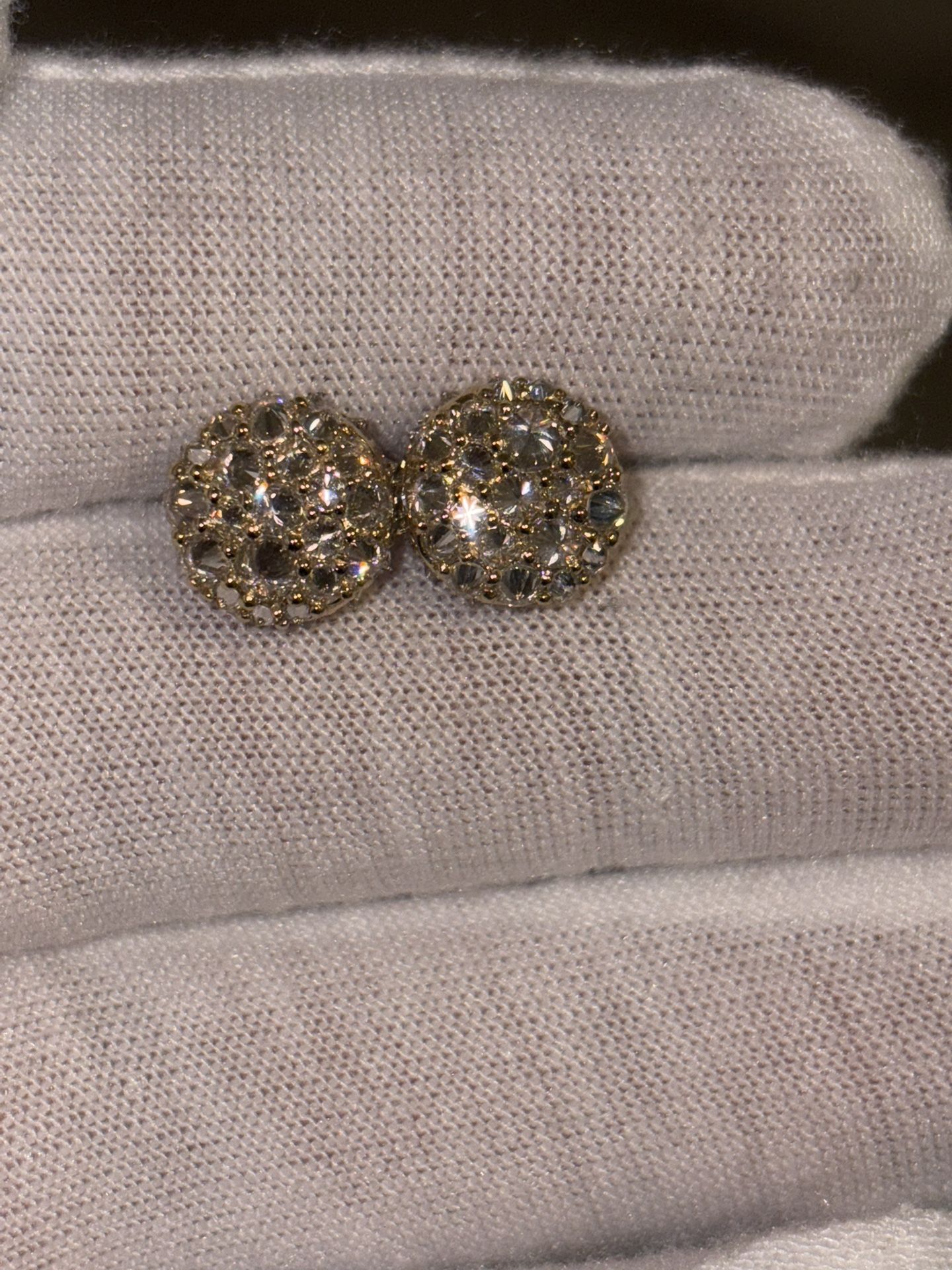 UPSIDE DOWN DIAMOND EARRINGS