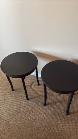 Set of 2 Black Round Side Tables