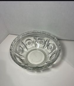 Classique Lancaster Colony Glass Salad Bowl Ball & Ollie Pattern  MINT CONDITION