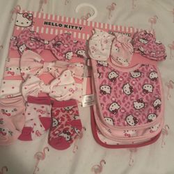 12 Piece Baby Set Hello Kitty 