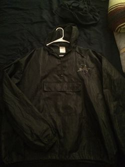 Windbreaker Pullover