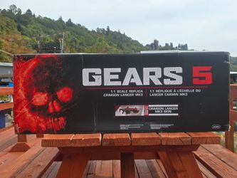 Gears 5 Crimson Lancer MK3 1:1 Scale Replica (Limited Edition)