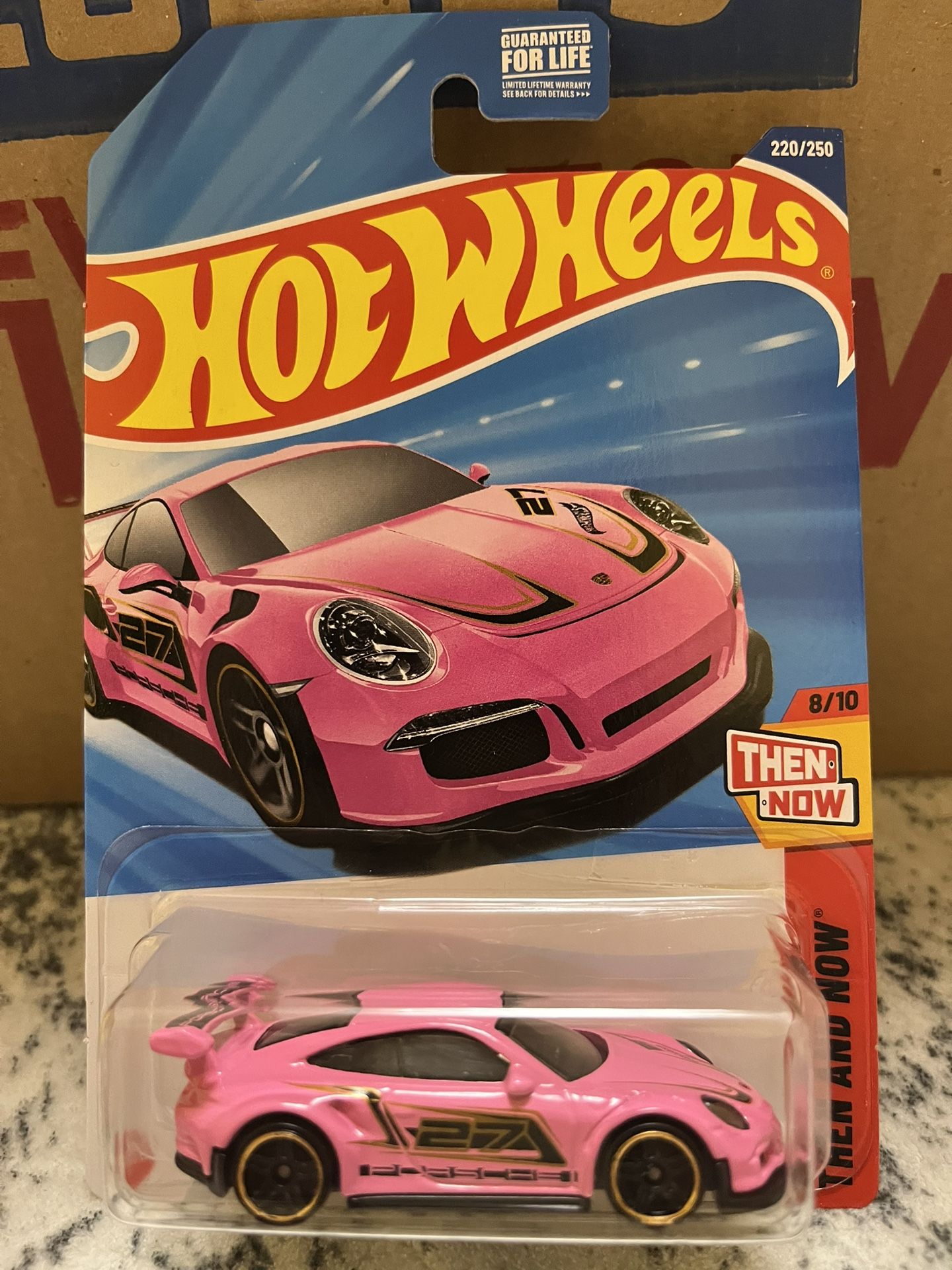 Hot Wheels New 2025 Porsche 911 GT3 RS Pink