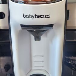 Baby Brezza Bottle Maker!