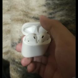 AirPods Gen 1 *AUTHENTIC*