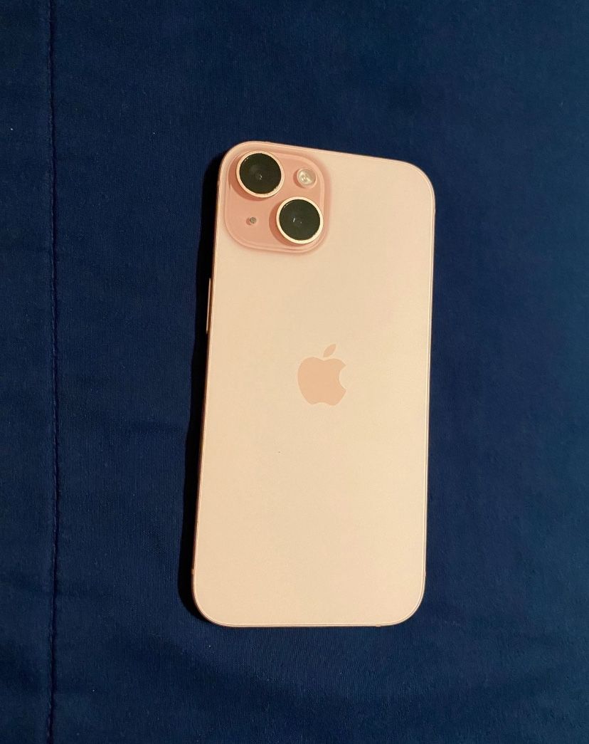 iPhone 15
