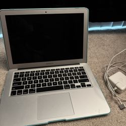MacBook Air 13” MacOS 10.14.6 For Sale 