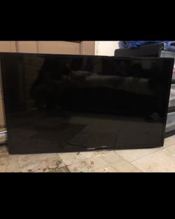 Samsung 40” Tv