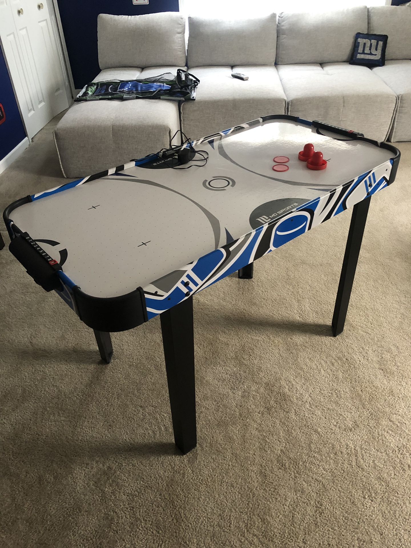 Air Hockey Table