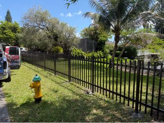 Aluminum door all type of fences