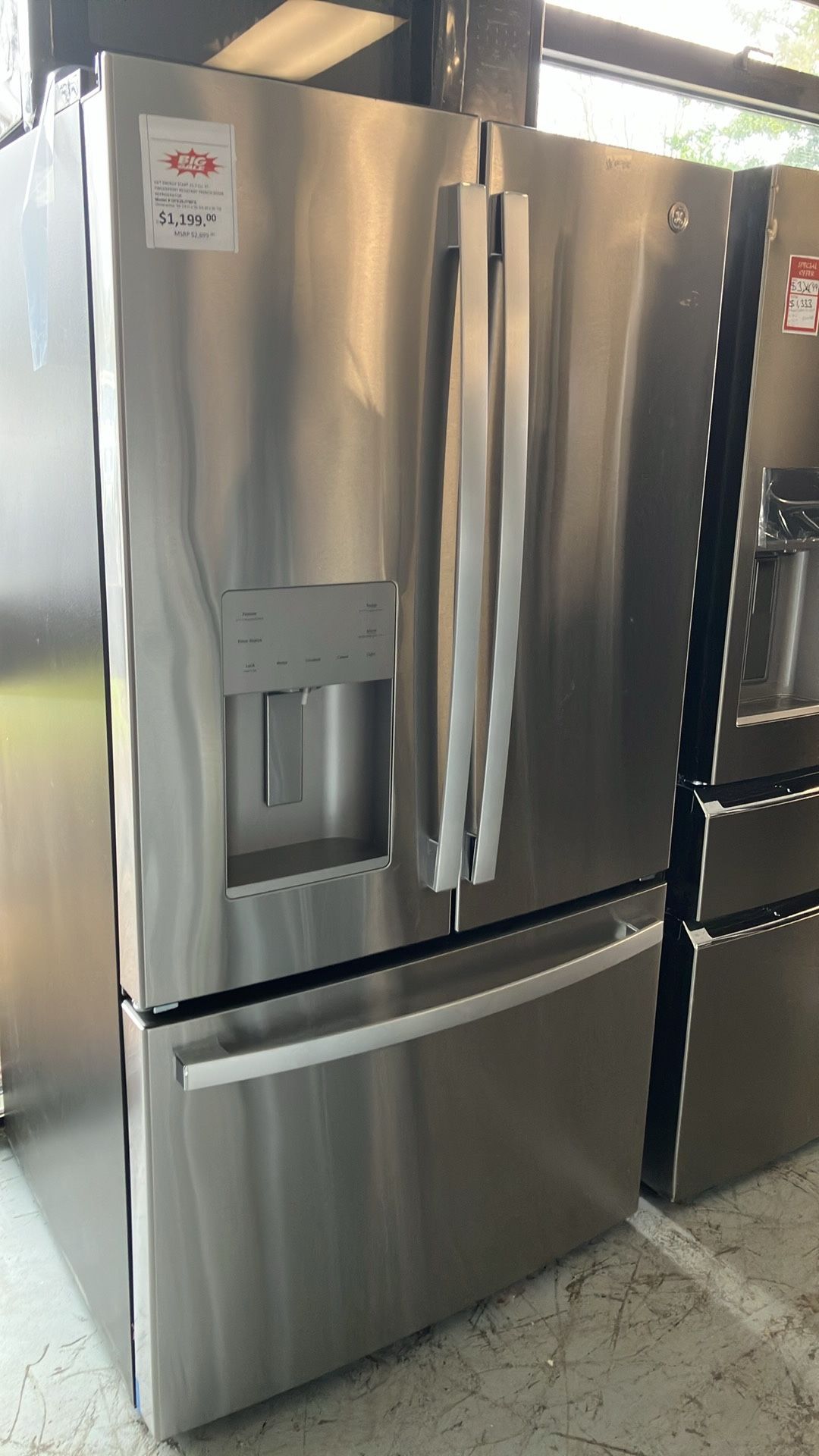 💥Great Deal💥25.6 cu. ft. French Door Refrigerator in Fingerprint Resistant Stainless Steel ENERGS