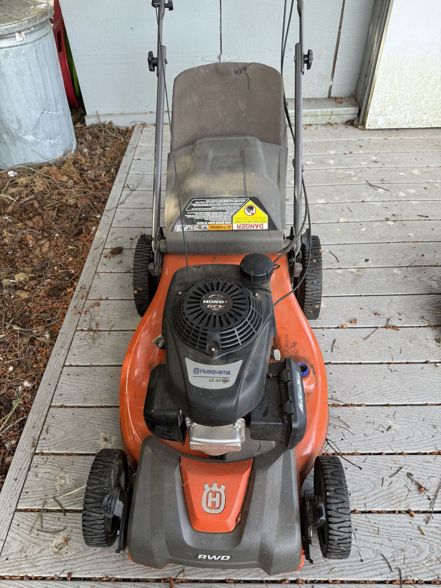 Gas Powered Lawn Mower