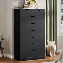 8 Drawer Dresser 