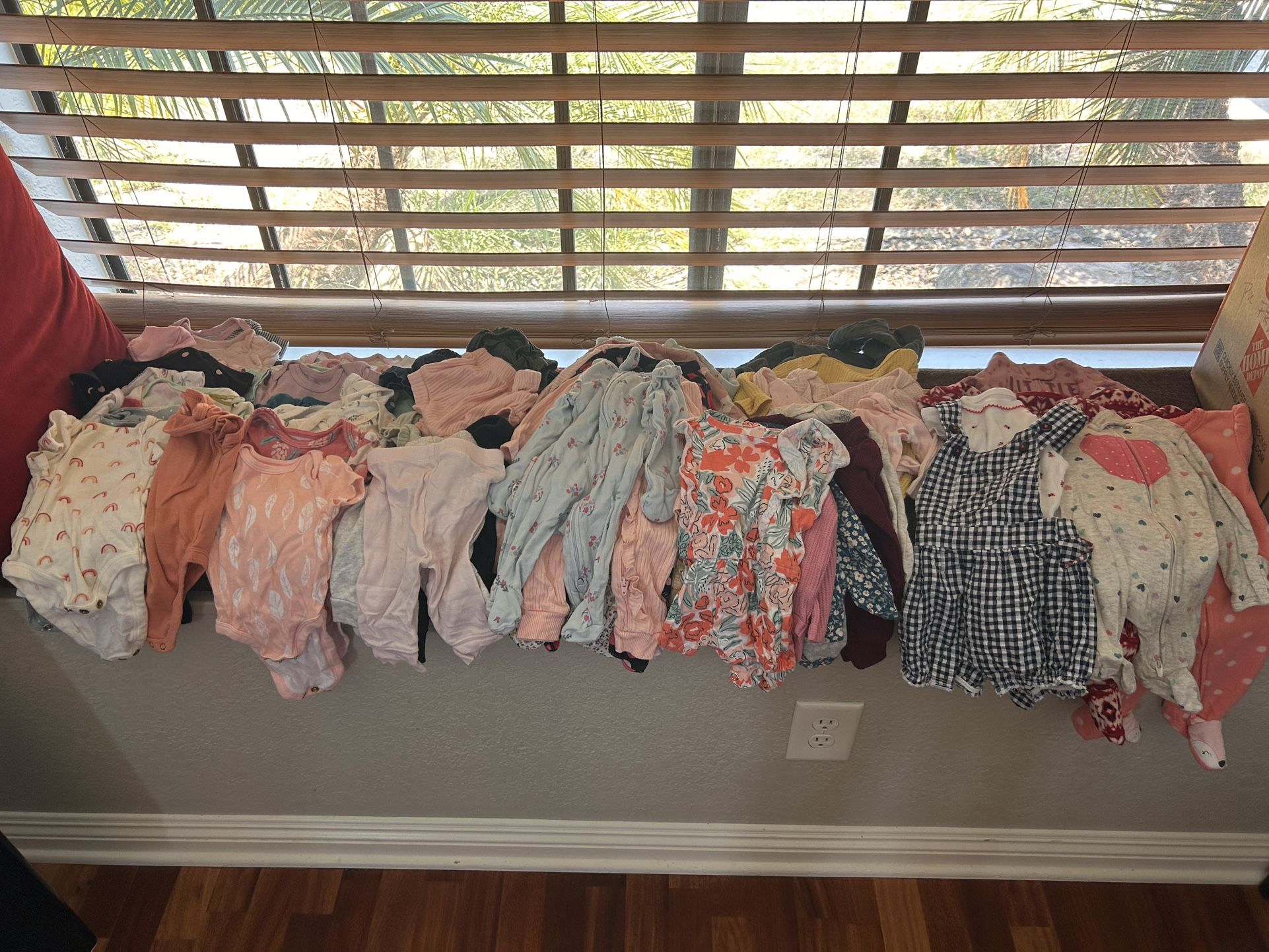 Newborn Girl Clothes