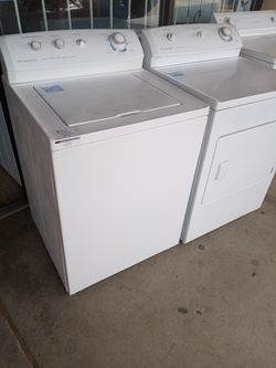 Outstanding Frigidaire washer and dryer set