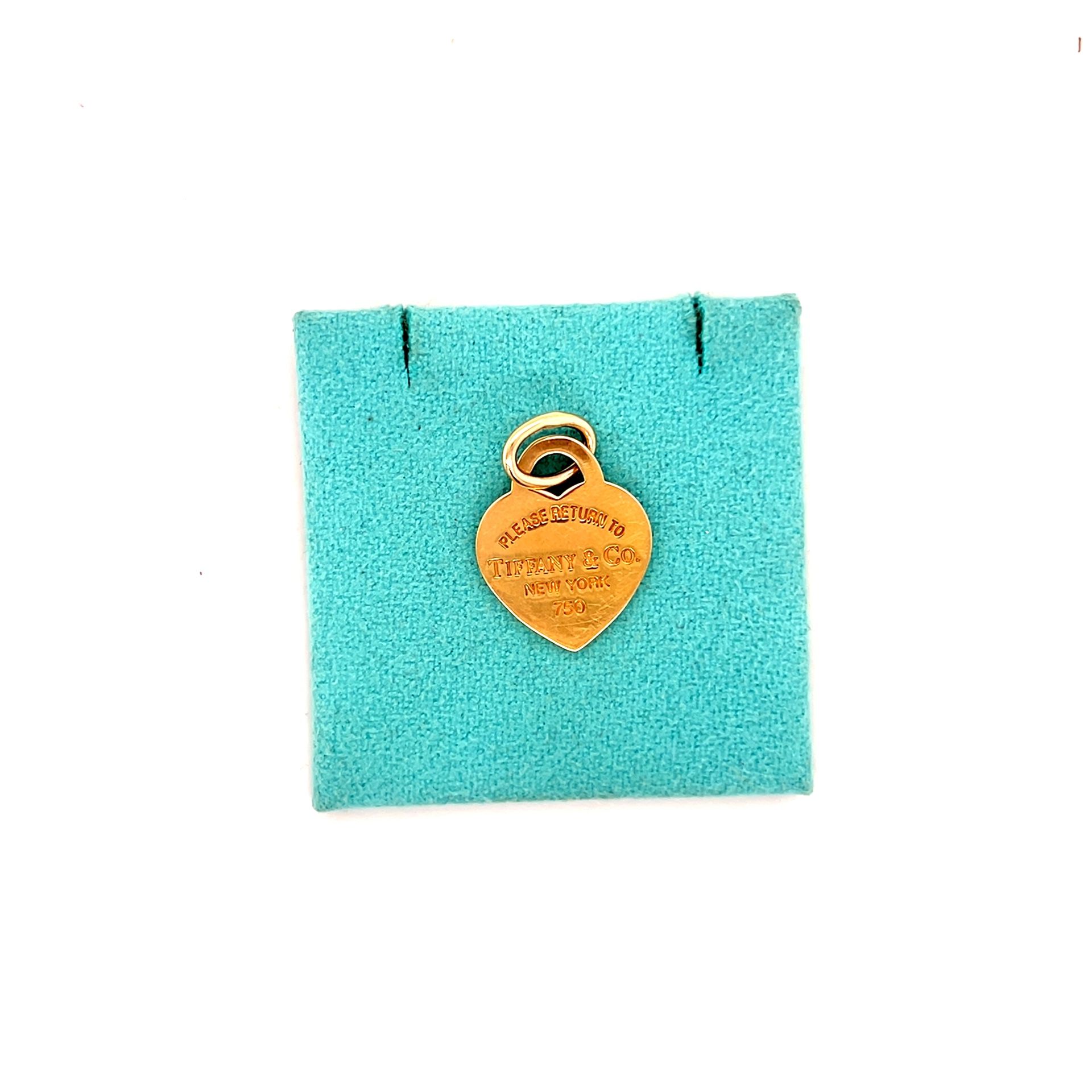 T&Co. 18K Gold Heart Pendant