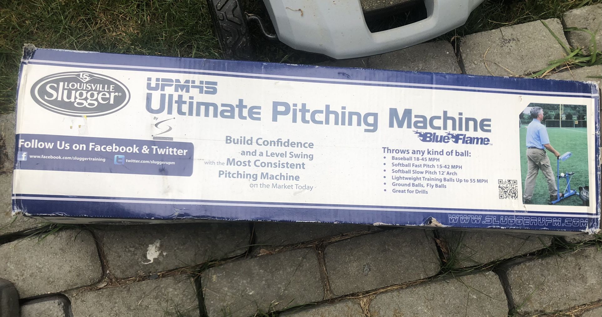 Blue Flame Automatic Pitching Machine Louisville Slugger