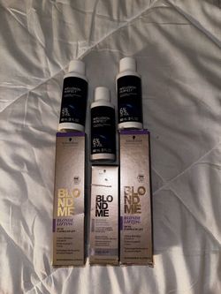 Schwarzkopf BlondMe Hair Color Bundle