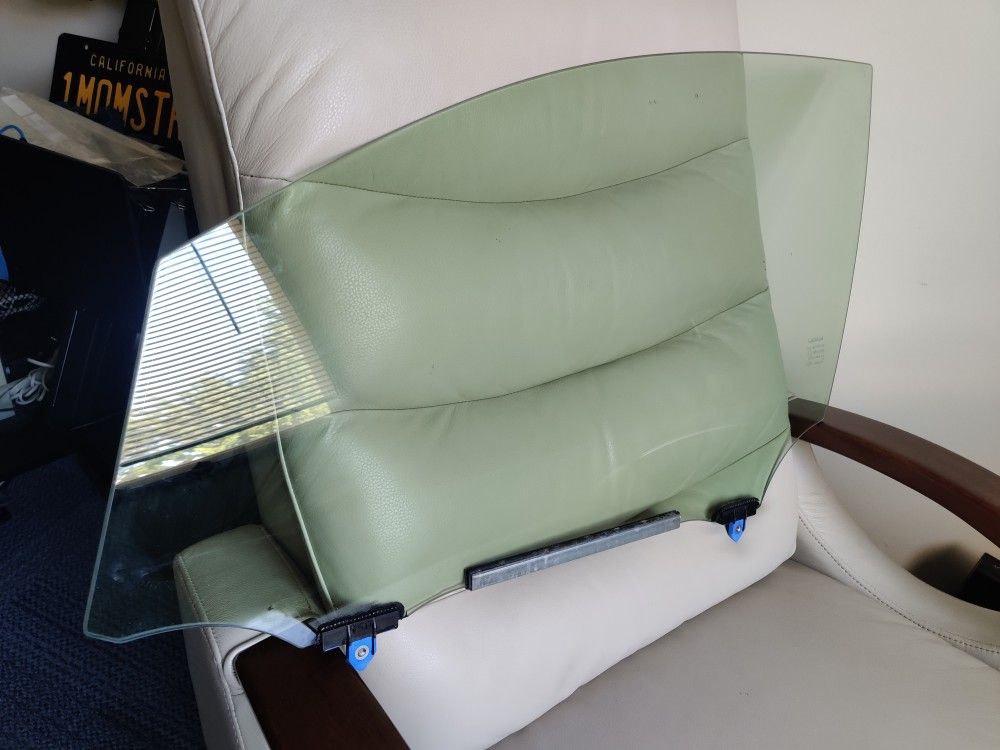 2016+ Lexus NX 200 300 Driver Door Glass