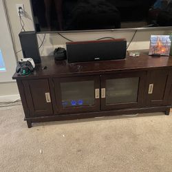 Entertainment unit 