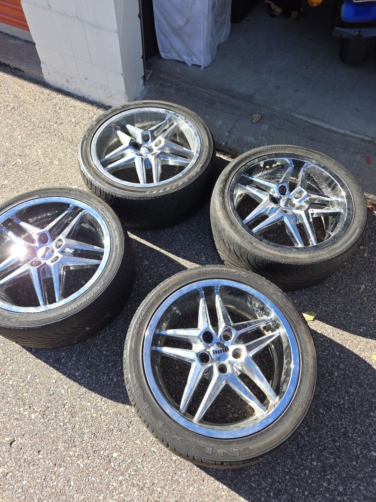 18 Inch 5 Bolt Dub Rims