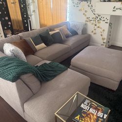 Grey Sectional with ottoman