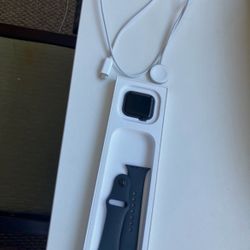 Apple Midnight Aluminum 40mm Se Watch 