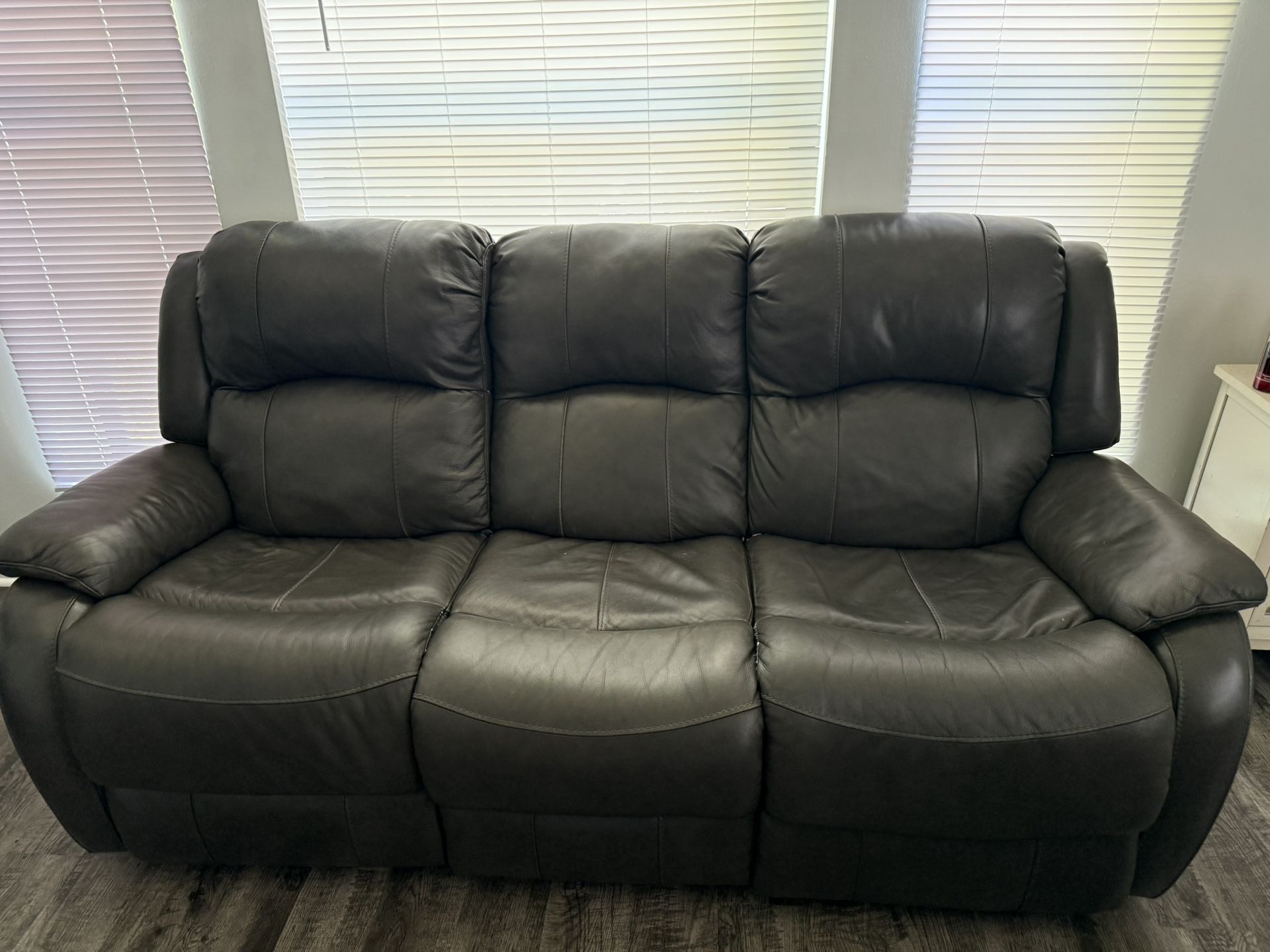 “Power Reclining Leather Sofa – 3 Seats, Great Shape!”