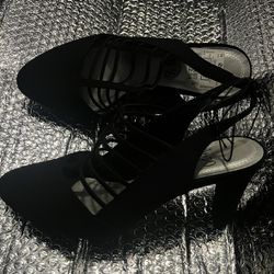 Never Used Heels Size 8 1/2 