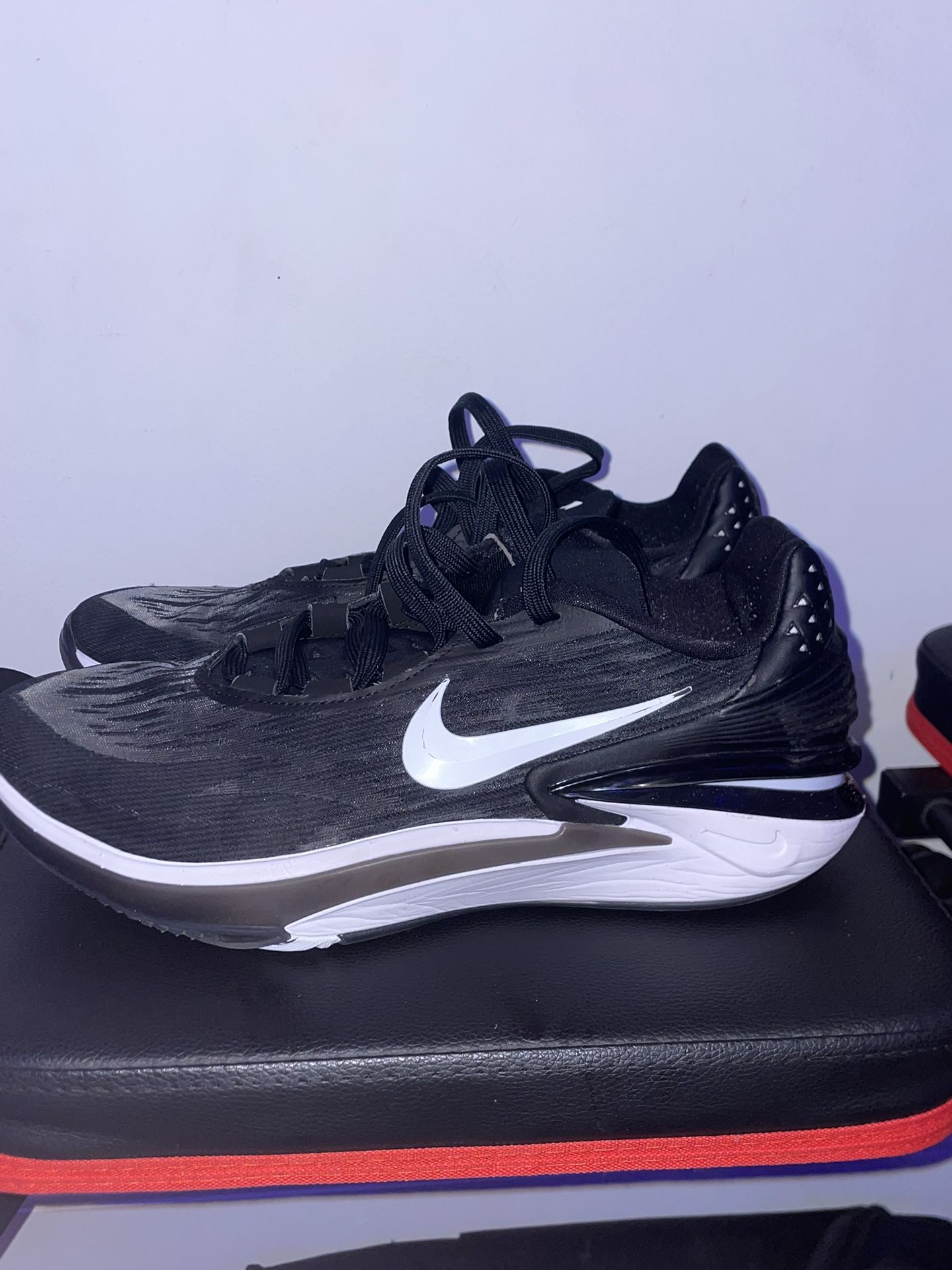 Nike Gt Cuts 2 Size 9.5 Basketball