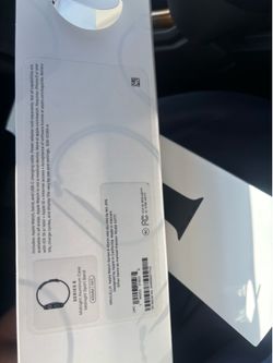Apple watch, Series 8