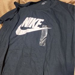 nike shirt womens
