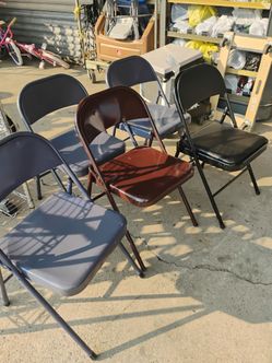Metal foldable chair