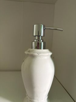 White Ceramic Soap Dispenser with Chrome Pump