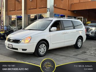 2011 Kia Sedona