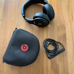 MONSTER BEATS Headphones. 