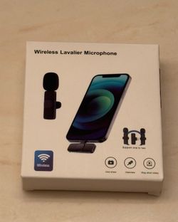 Wireless iPhone Microphones