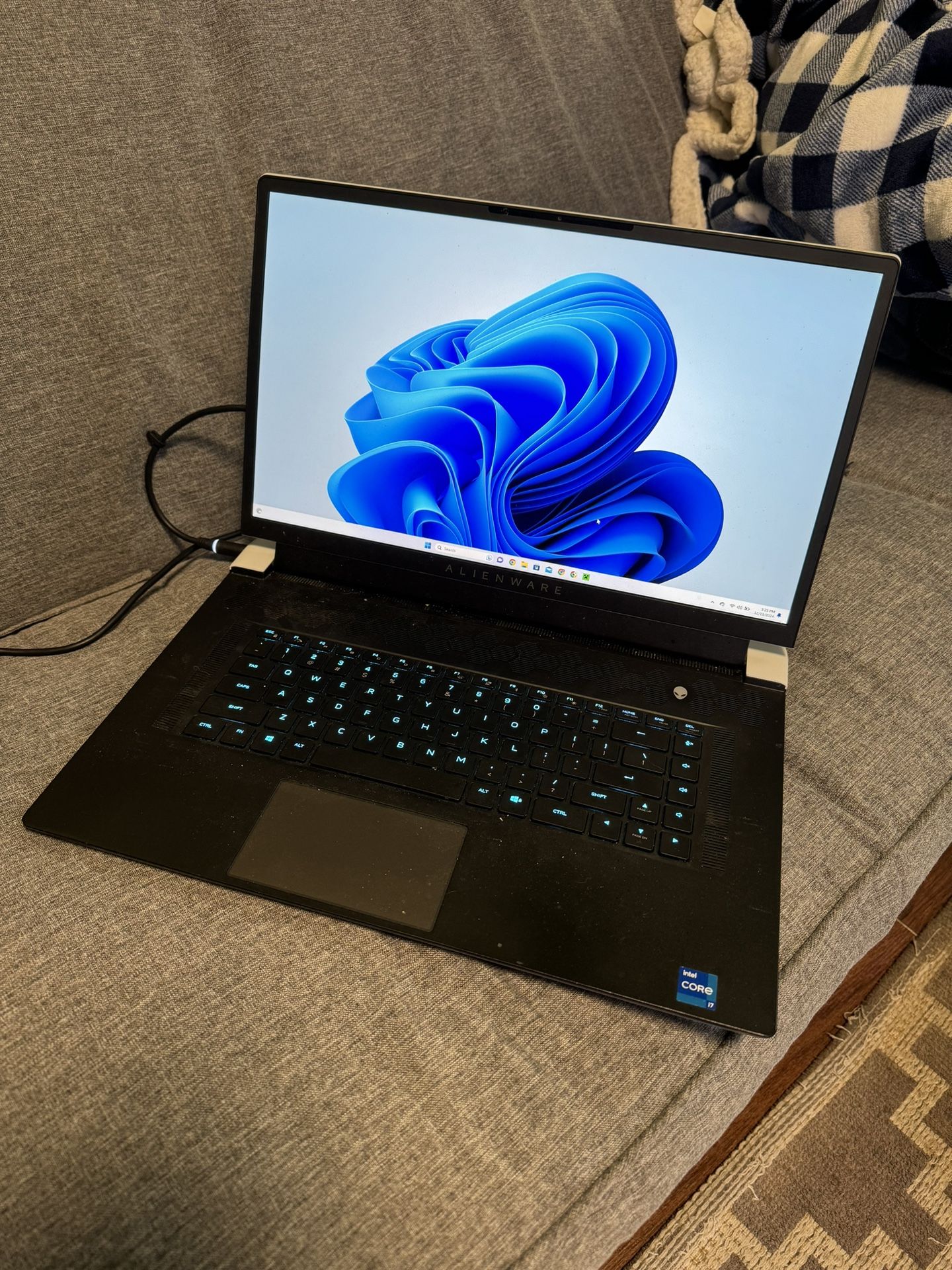 Alienware X17 R1 Gaming Laptop