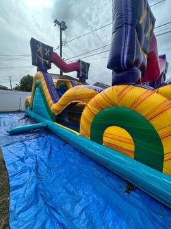 Bounce House Obstacle Course gamer theme