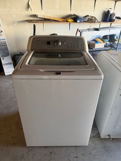 Maytag Washer and Dryer Set - Great Condition