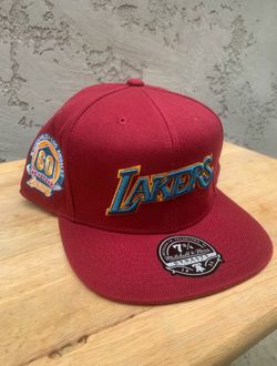 Los Angeles Lakers hat / cap HWC Northern Lights Rouge cardinal (size 7 3/4) Mitchell & Ness