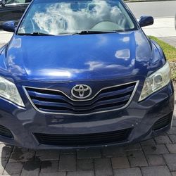 Toyota Camry 2011