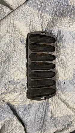 Cast Iron Cornbread Pan