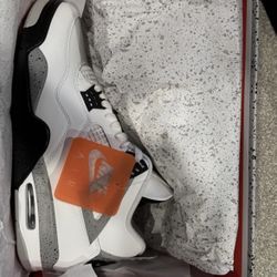 AIR JORDAN 4 “WHITE CEMENT” 2025 RETRO