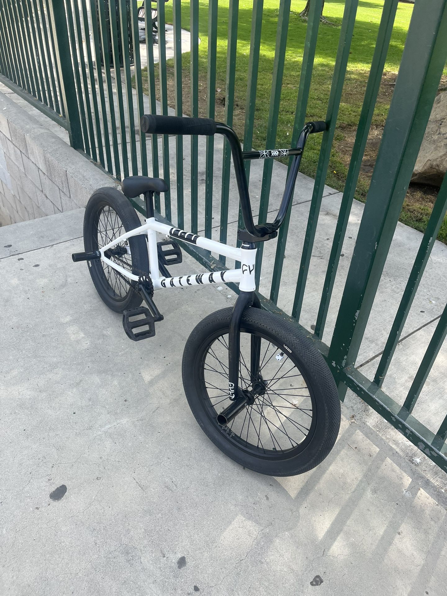 GATEWAY Bmx