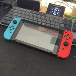 Nintendo Switch MK1
